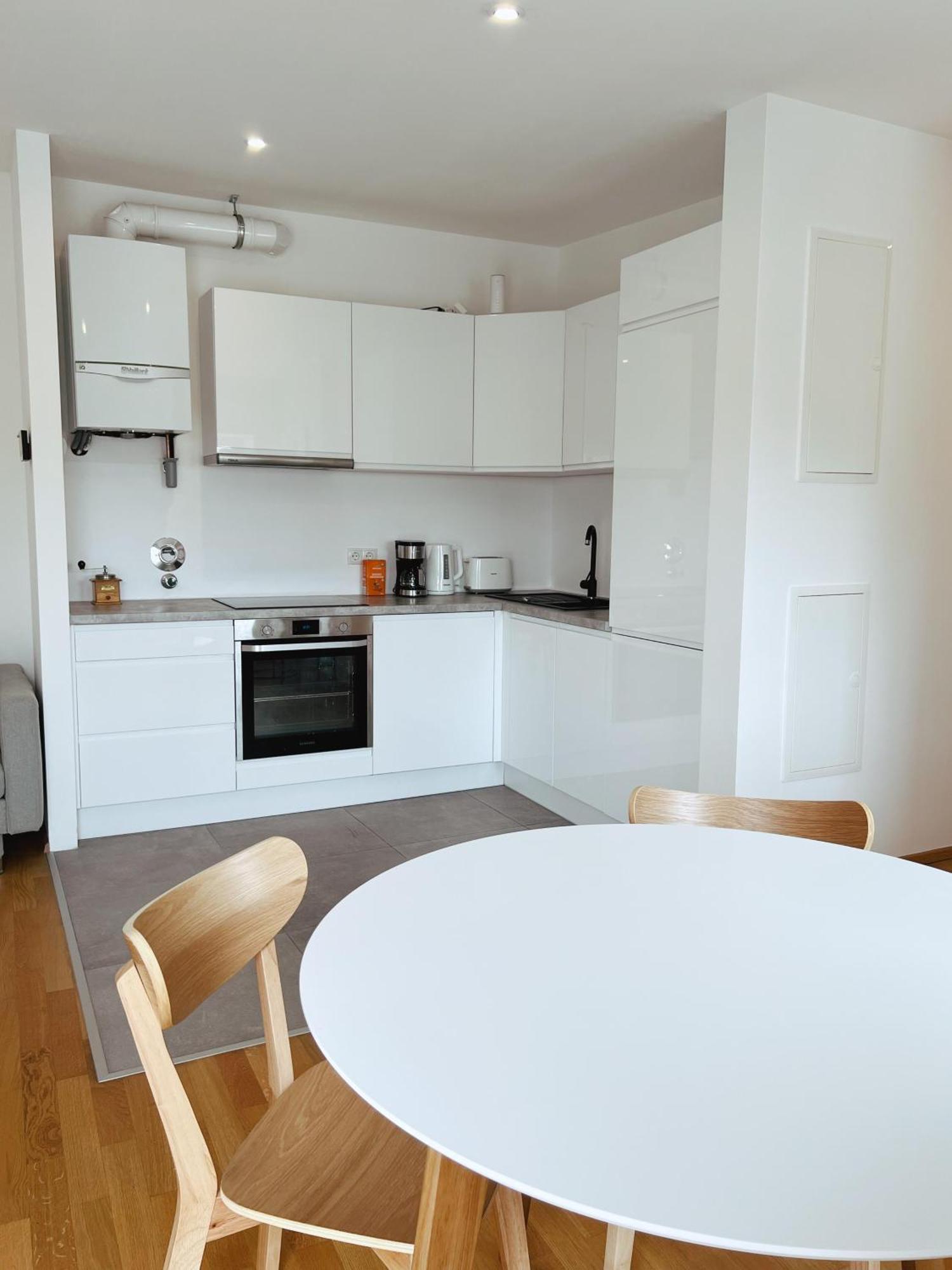 Brunnenmarkt Balcony Apartment Вена Экстерьер фото